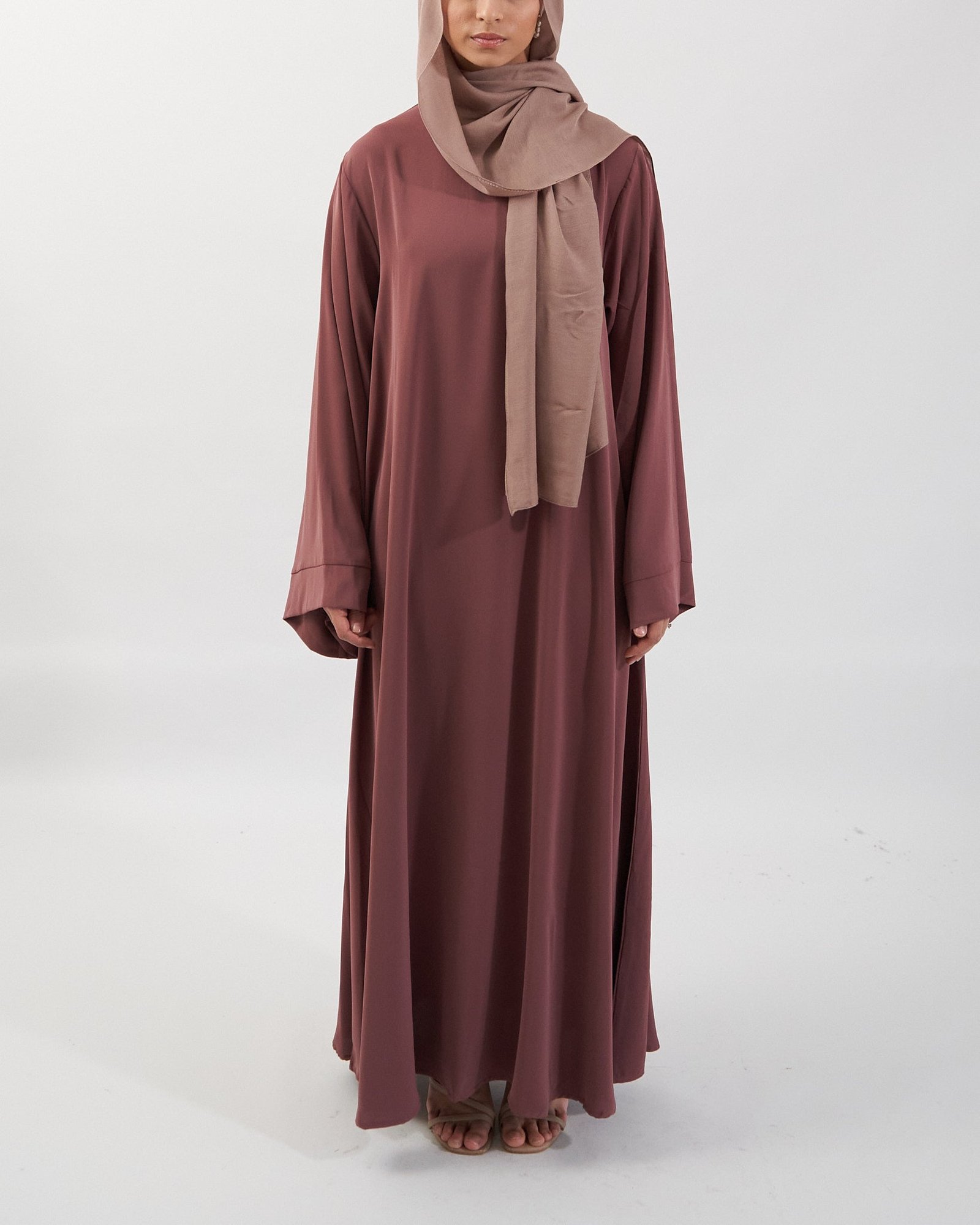 Khatijah Abaya - Berry